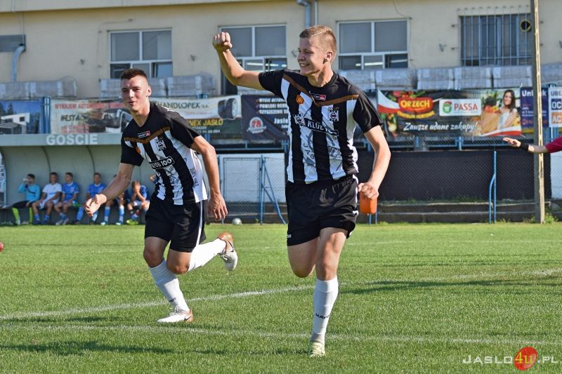 JKS Czarni 1910 Jasło - Lechia Sędziszów Małopolski (4:2)