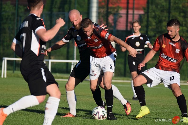 JKS Czarni 1910 Jasło - LKS Głogovia Głogów Małopolski (3:0)
