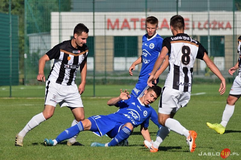 Mecz JKS Czarni 1910 Jasło - Stal II Mielec