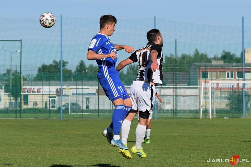 Mecz JKS Czarni 1910 Jasło - Stal II Mielec