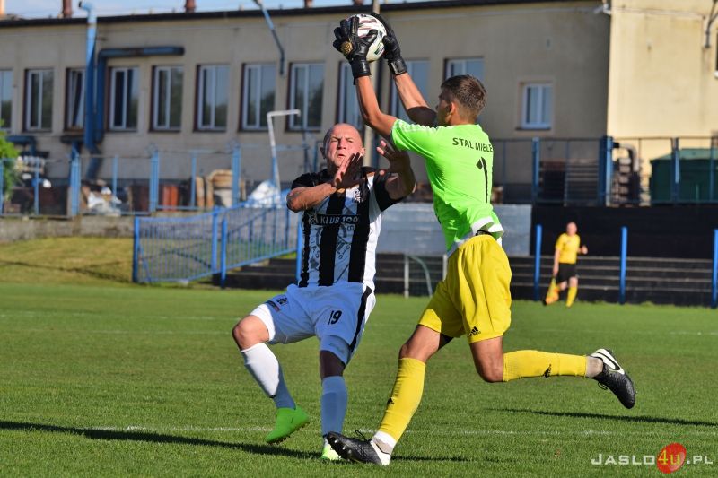 Mecz JKS Czarni 1910 Jasło - Stal II Mielec
