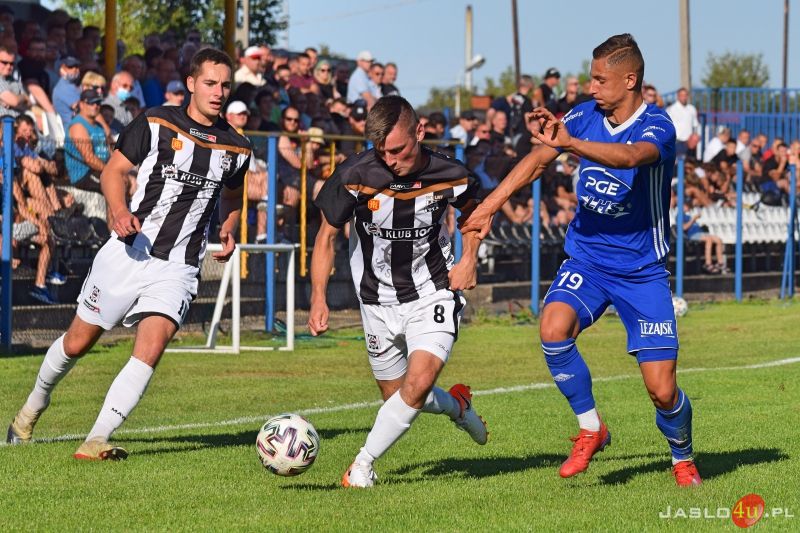 Mecz JKS Czarni 1910 Jasło - Stal II Mielec