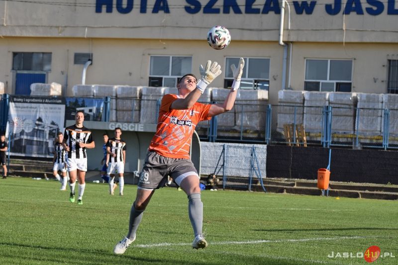 Mecz JKS Czarni 1910 Jasło - Stal II Mielec
