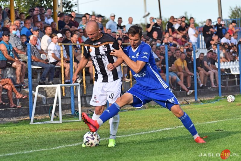 Mecz JKS Czarni 1910 Jasło - Stal II Mielec