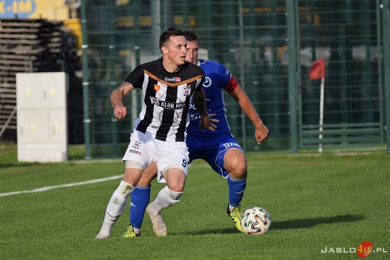 Mecz JKS Czarni 1910 Jasło - Stal II Mielec