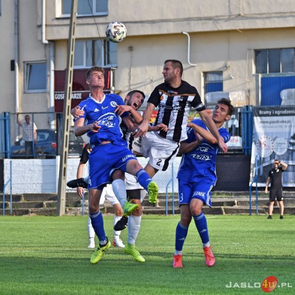 Mecz JKS Czarni 1910 Jasło - Stal II Mielec