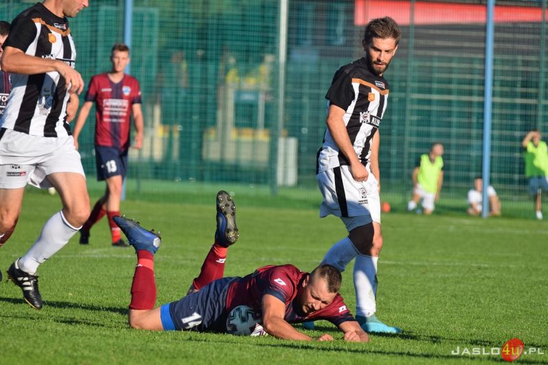 JKS Czarni 1910 Jasło - LKS Wisłok Wiśniowa (1:3)