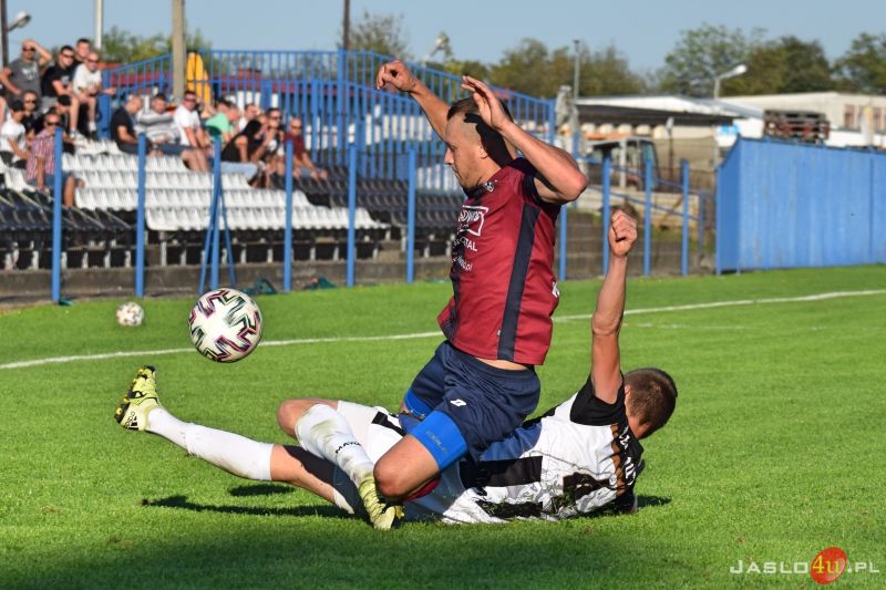 JKS Czarni 1910 Jasło - LKS Wisłok Wiśniowa (1:3)