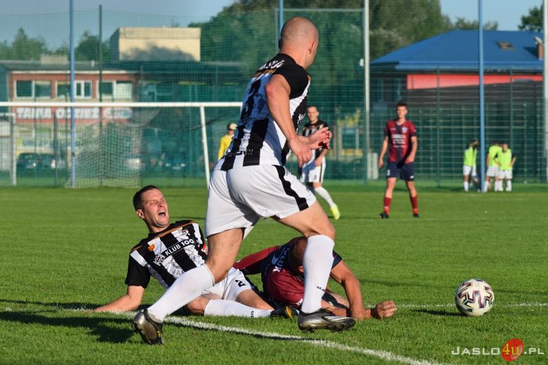 JKS Czarni 1910 Jasło - LKS Wisłok Wiśniowa (1:3)
