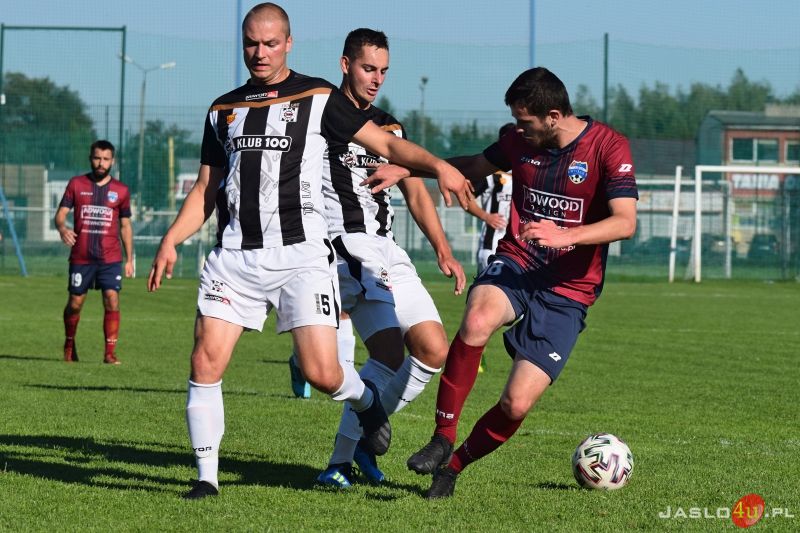 JKS Czarni 1910 Jasło - LKS Wisłok Wiśniowa (1:3)