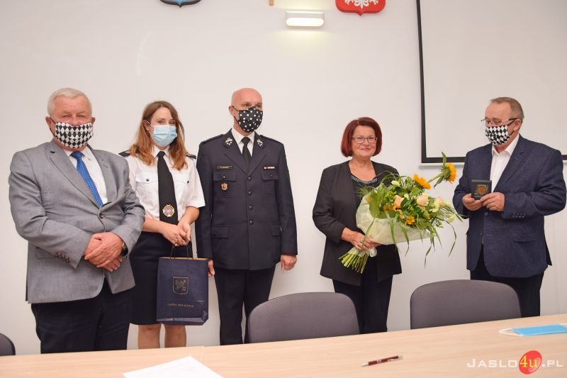 Wręczenie promes na zakup wyposażenia dla jednostek OSP w Sieklówce i Kołaczycach.