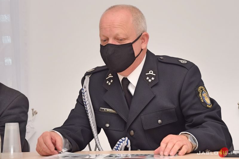 Wręczenie promes na zakup wyposażenia dla jednostek OSP w Sieklówce i Kołaczycach.