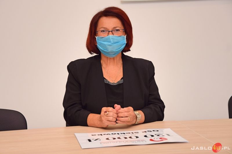 Wręczenie promes na zakup wyposażenia dla jednostek OSP w Sieklówce i Kołaczycach.
