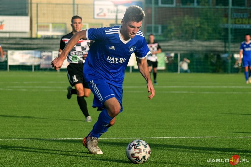 JKS Czarni 1910 Jasło - LKS Tempo Nienaszów (2:2)