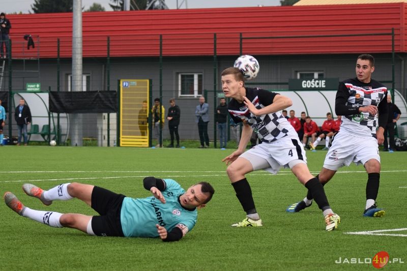 JKS Czarni 1910 Jasło - Cosmos Nowotaniec (4:3)