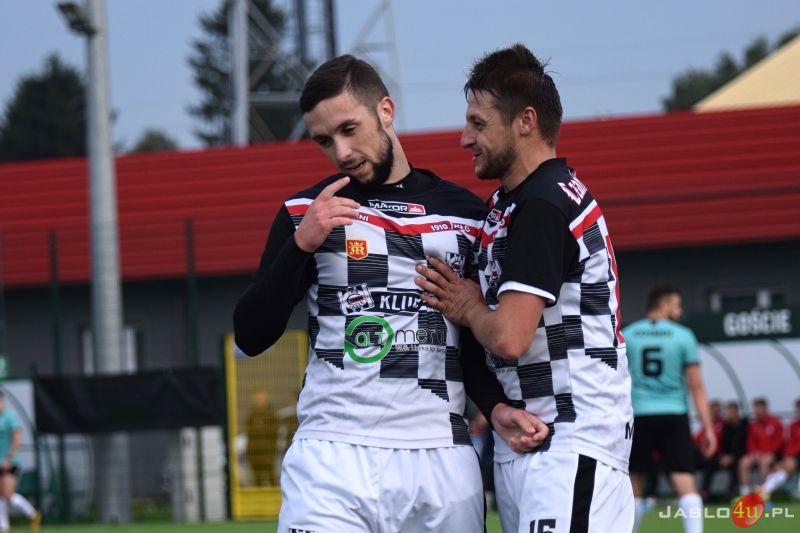 JKS Czarni 1910 Jasło - Cosmos Nowotaniec (4:3)