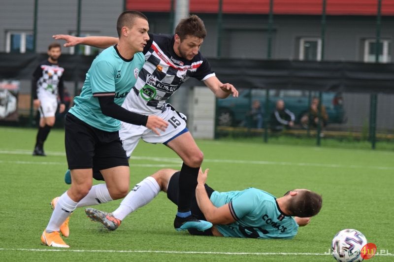 JKS Czarni 1910 Jasło - Cosmos Nowotaniec (4:3)