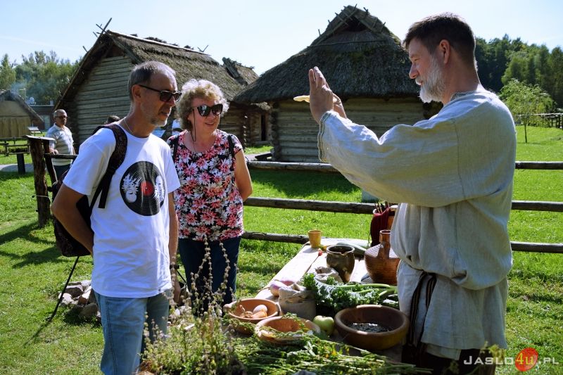 Smaki Przeszłości w Karpackiej Troi (dzień pierwszy)
