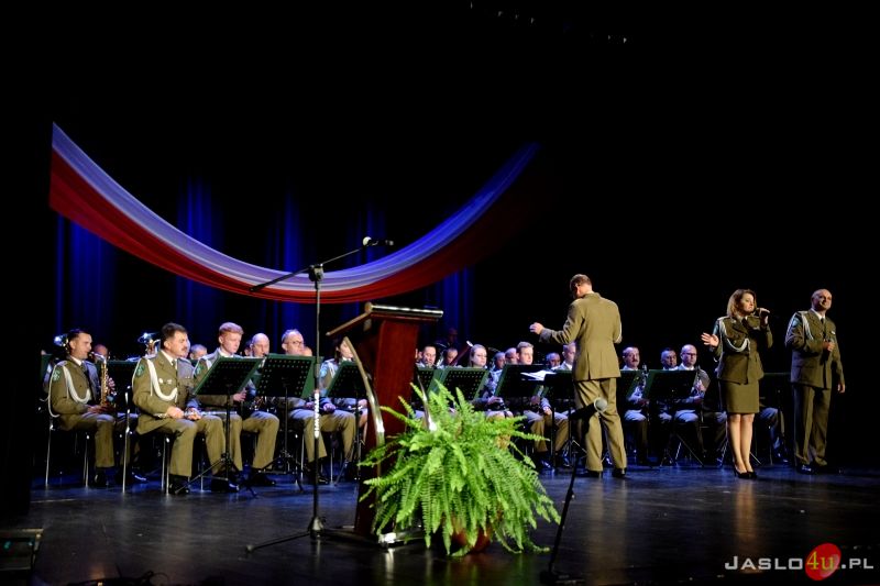 Wojewódzkie obchody Święta Terenowych Organów Administracji Wojskowej w Jaśle