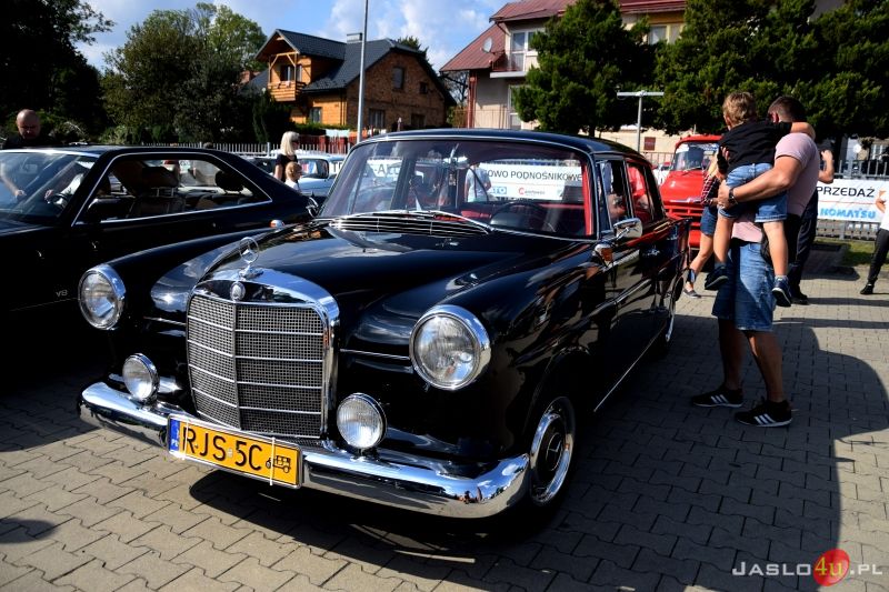 I Zlot Service Point Zabytków i klasyków "Oldtimer & Classic Cars"