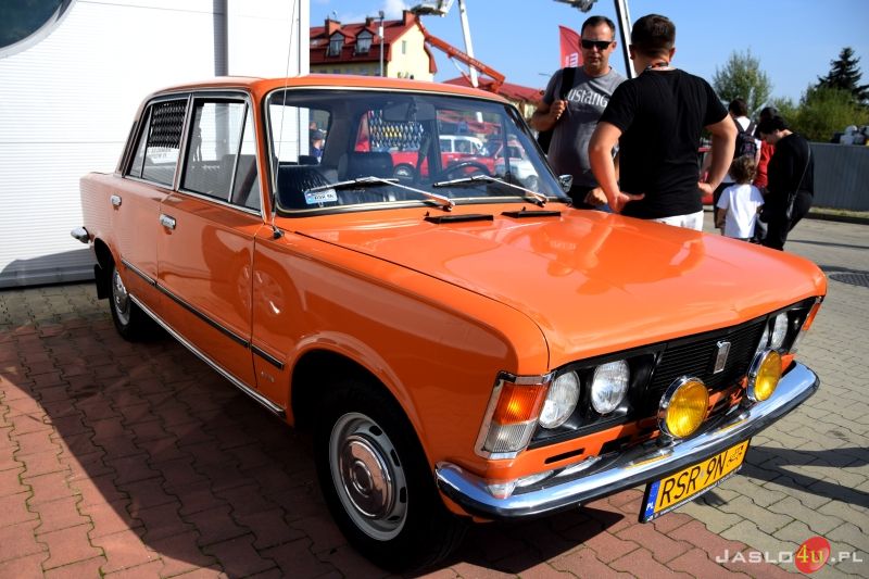 I Zlot Service Point Zabytków i klasyków "Oldtimer & Classic Cars"