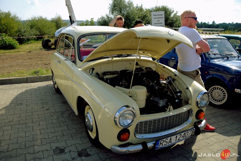 I Zlot Service Point Zabytków i klasyków "Oldtimer & Classic Cars"