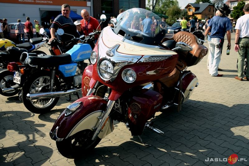 I Zlot Service Point Zabytków i klasyków "Oldtimer & Classic Cars"