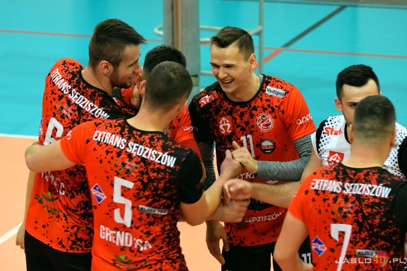MKS "GAMRAT-MOSiR" Jasło - KS "EXTRANS" Sędziszów Małopolski (0:3)