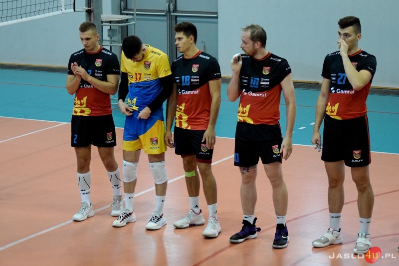 MKS "GAMRAT-MOSiR" Jasło - KS "EXTRANS" Sędziszów Małopolski (0:3)