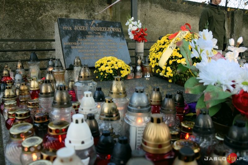 Dzień Wszystkich Świętych 2021