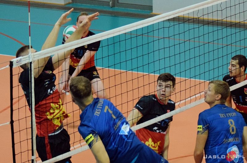 MKS "GAMRAT-MOSiR" Jasło - TKS Tychy (3:1)