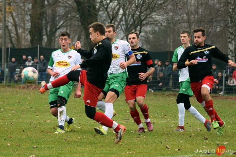 MKS Ostoja Kołaczyce - Zamczysko Mrukowa (1:3)