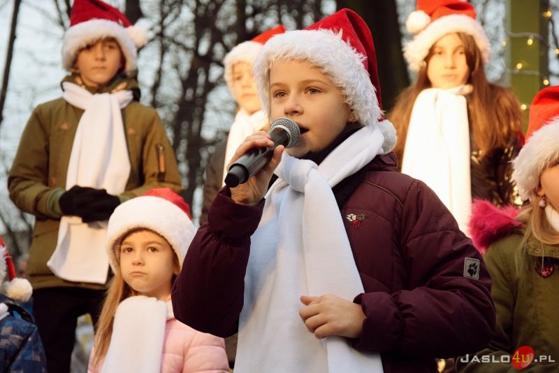 Mikołaj w Parku Miejskim w Jaśle 2021