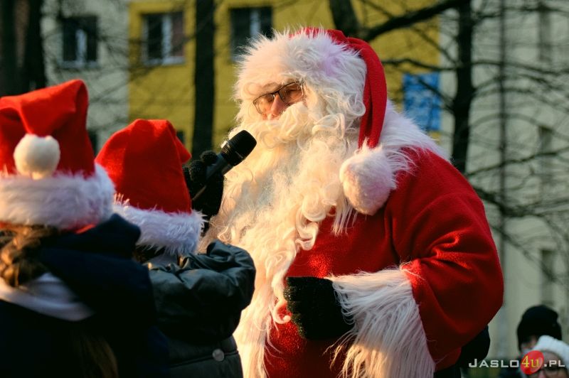 Mikołaj w Parku Miejskim w Jaśle 2021