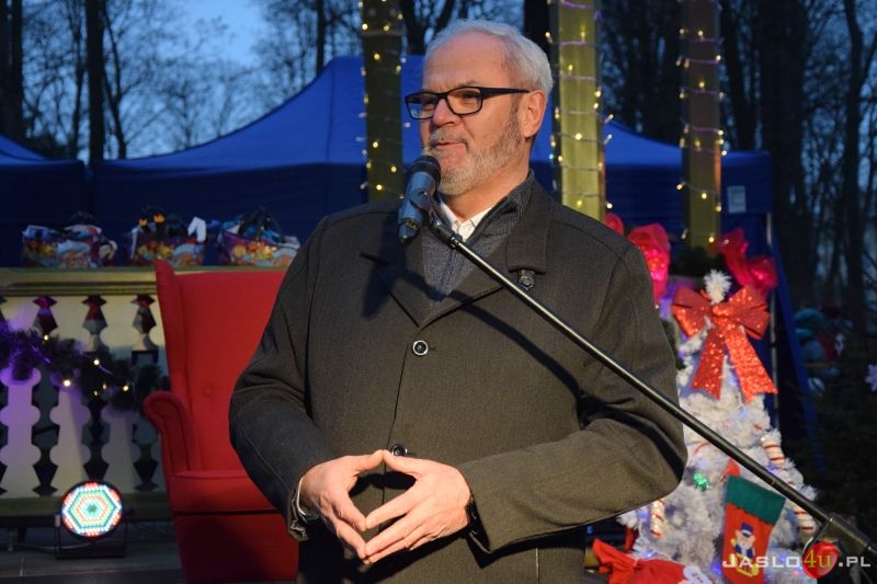 Mikołaj w Parku Miejskim w Jaśle 2021