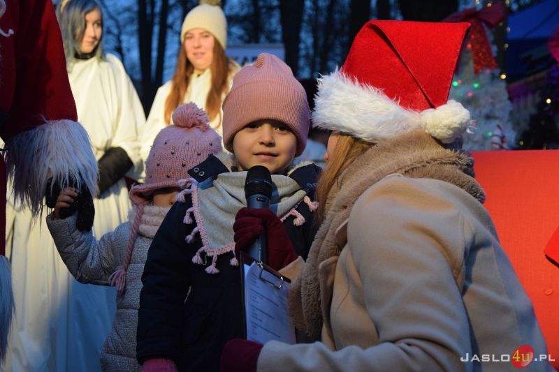 Mikołaj w Parku Miejskim w Jaśle 2021