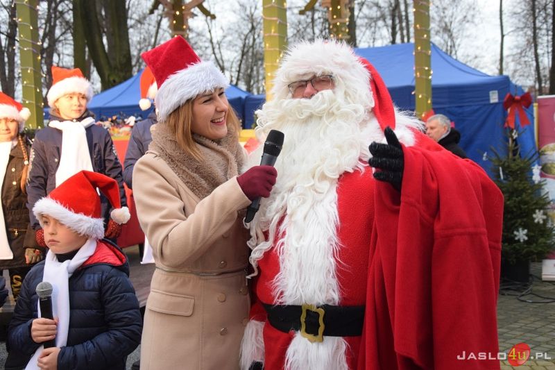 Mikołaj w Parku Miejskim w Jaśle 2021