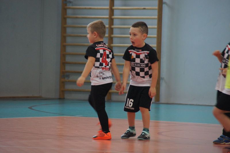 Mikołajki w Akademii Piłkarskiej Czarni Jasło