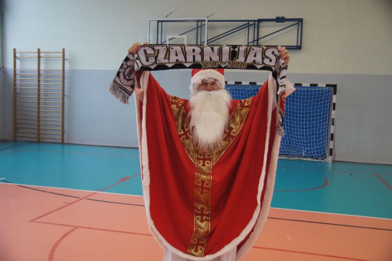 Mikołajki w Akademii Piłkarskiej Czarni Jasło
