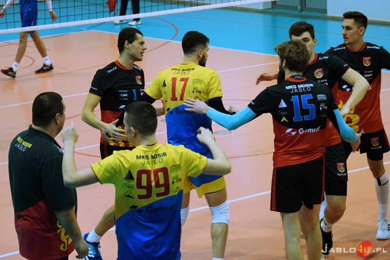 MKS "GAMRAT-MOSiR" Jasło - KS Hutnik - Wanda Kraków (1:3)