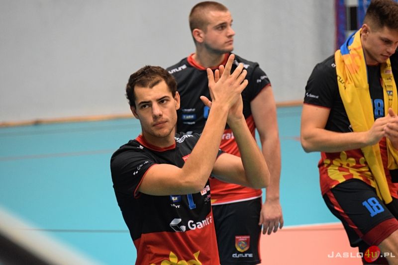MKS "GAMRAT-MOSiR" Jasło - KS Hutnik - Wanda Kraków (1:3)
