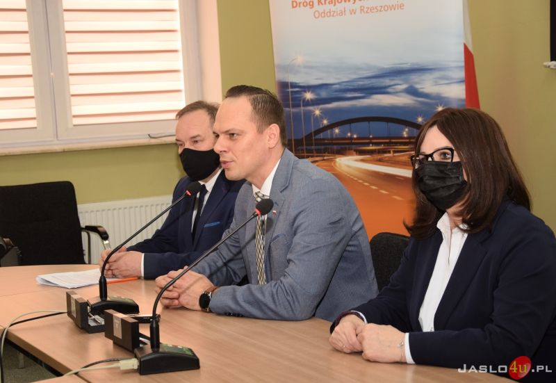 Podpisanie umowy na wykonanie koncepcji programowej dla obwodnicy Jasła