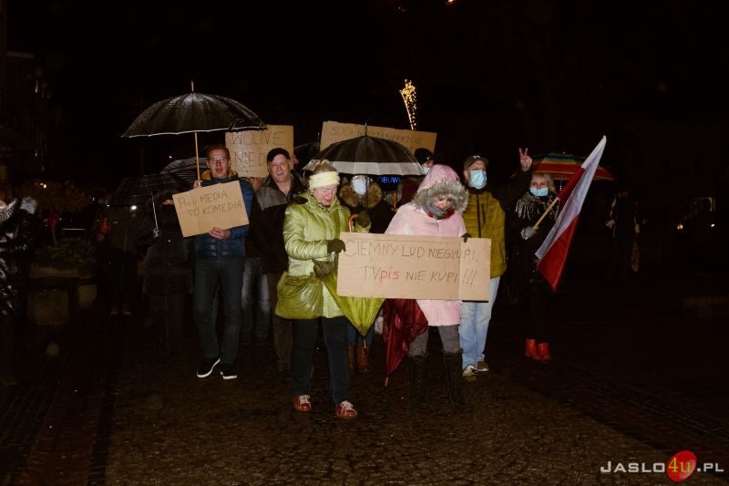 Protest przeciwko ustawie "Lex TVN" w Jaśle