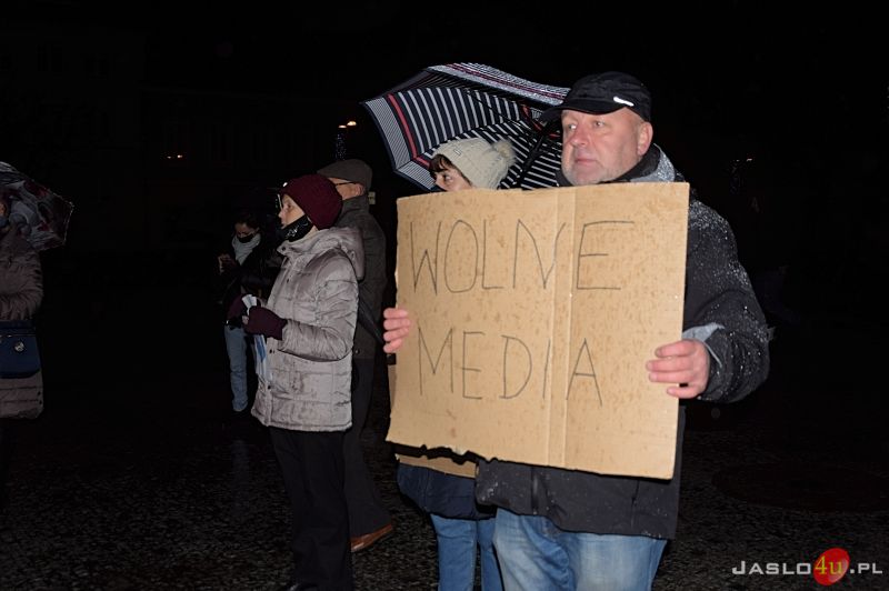 Protest przeciwko ustawie "Lex TVN" w Jaśle