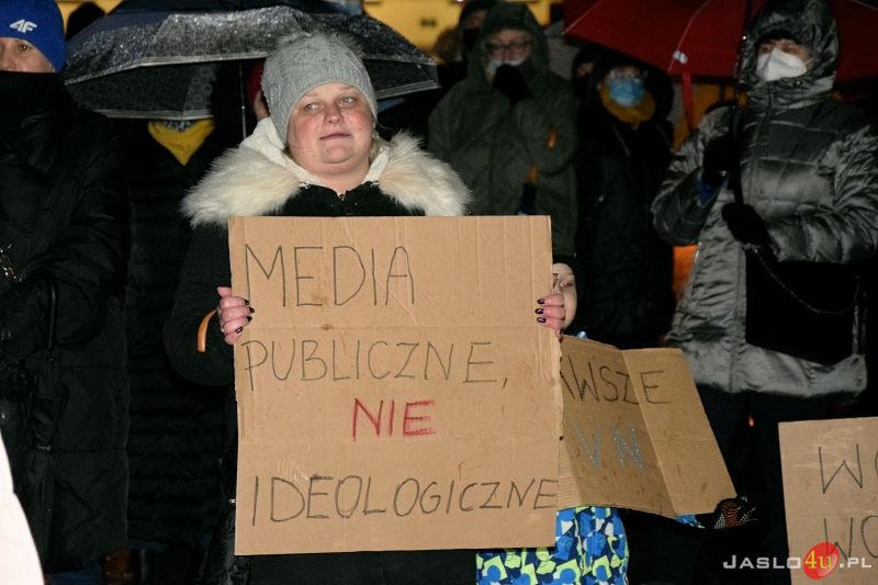 Protest przeciwko ustawie "Lex TVN" w Jaśle
