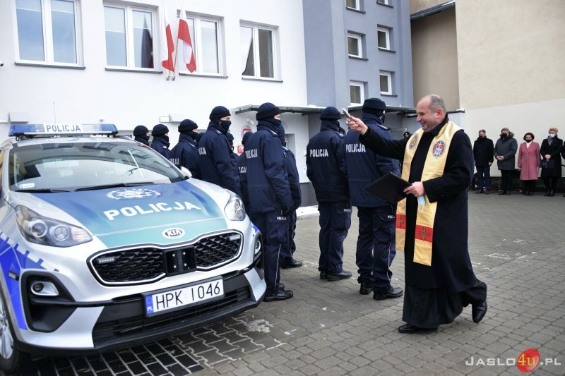 Uroczyście oddano zmodernizowany Komisariat Policji w Nowym Żmigrodzie