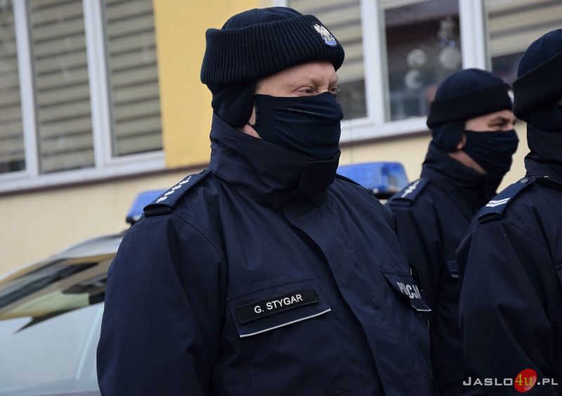Uroczyście oddano zmodernizowany Komisariat Policji w Nowym Żmigrodzie