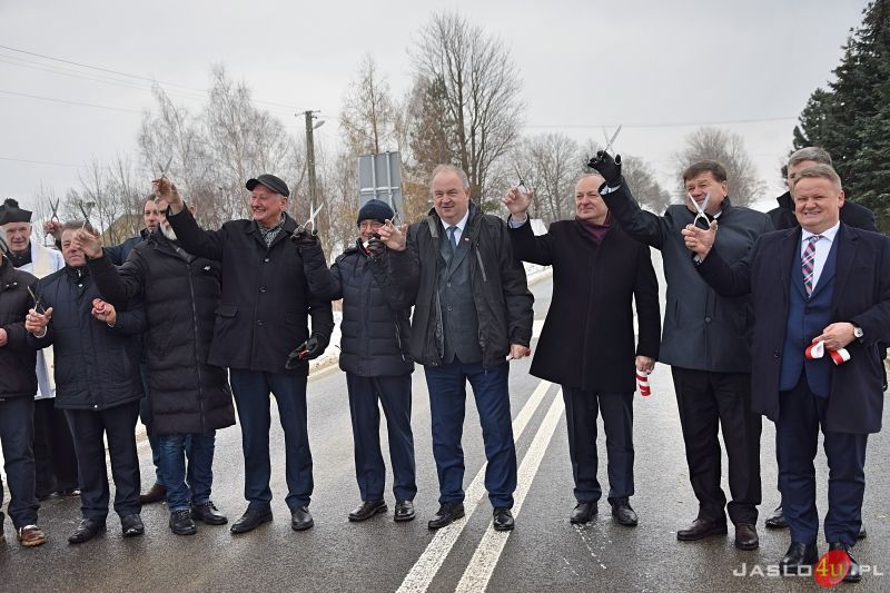 Uroczyste otwarcie drogi wojewódzkiej nr 993 na odcinku Pielgrzymka-Nowy Żmigród
