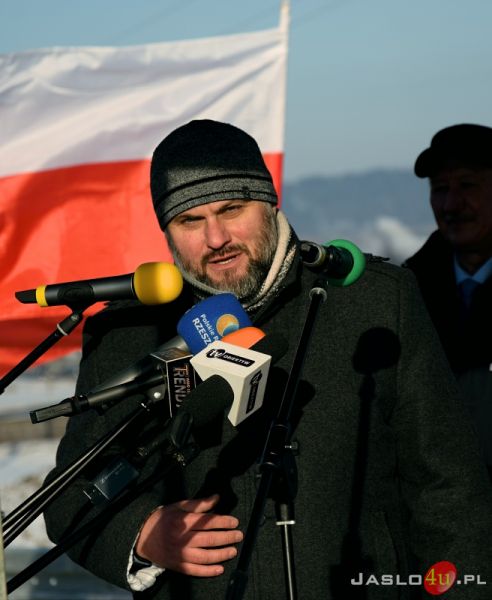 Uroczyste otwarcie nowego mostu łączącego osiedla Sobniów i Hankówka
