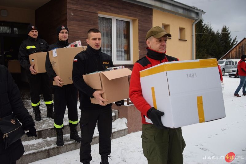 Finał akcji „Paczka dla Dzieciaka na Święta od Strażaka”